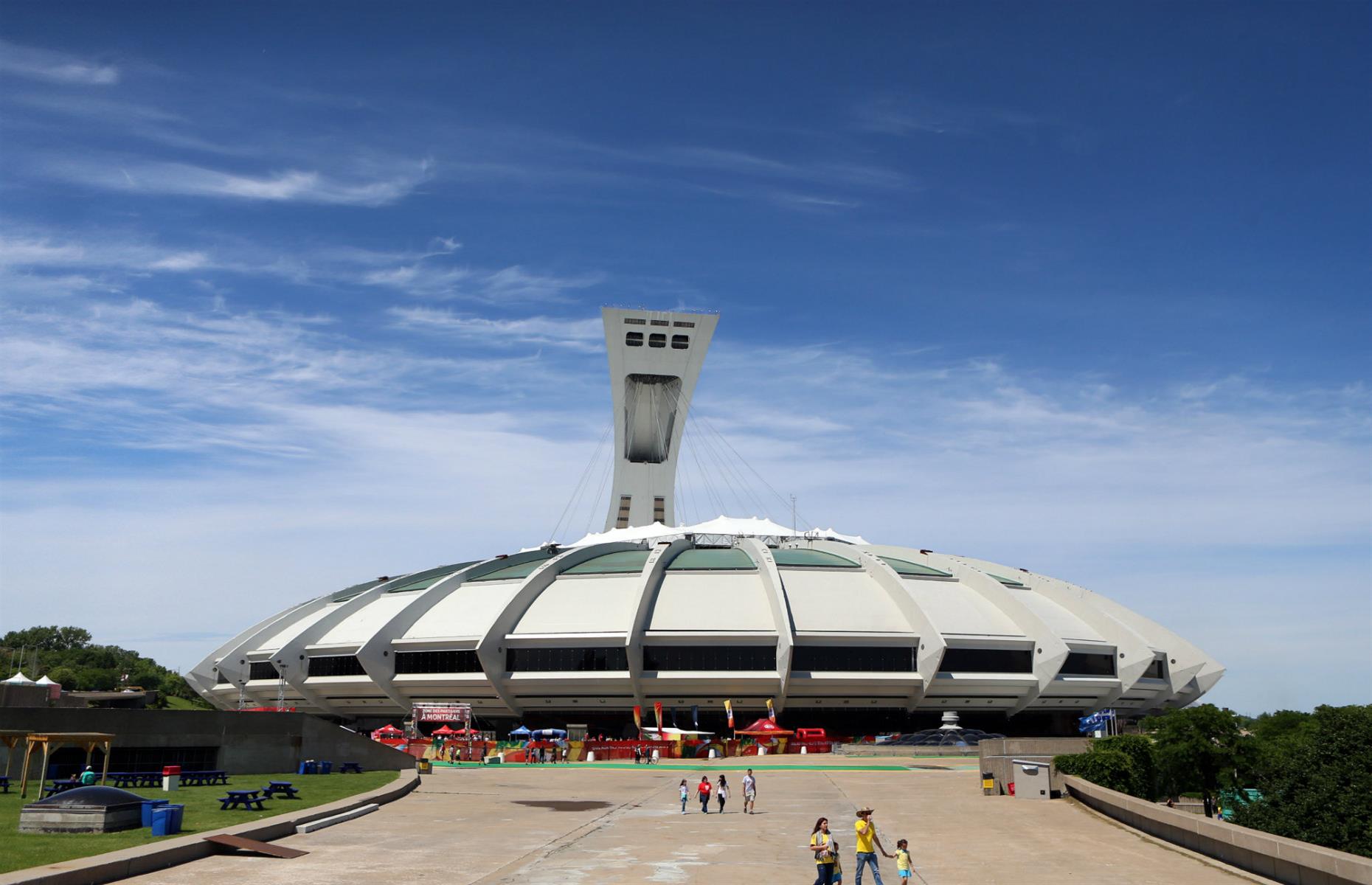 Montreal Olympic Stadium, 1976